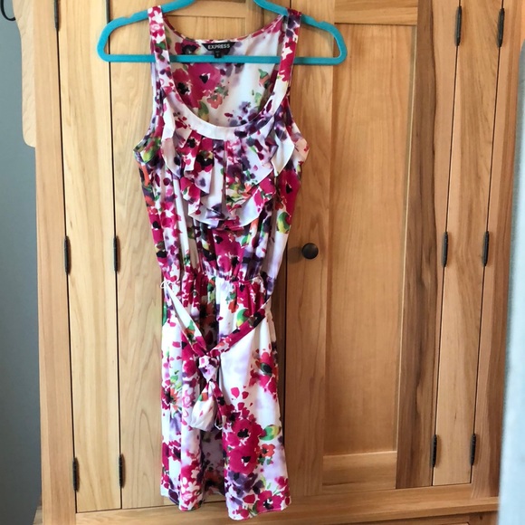 Express Dresses & Skirts - Express floral dress Express Dresses & Skirts - Express floral dress
